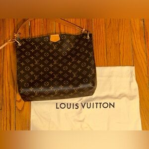 AUTHENTIC LOUIS VUITTON